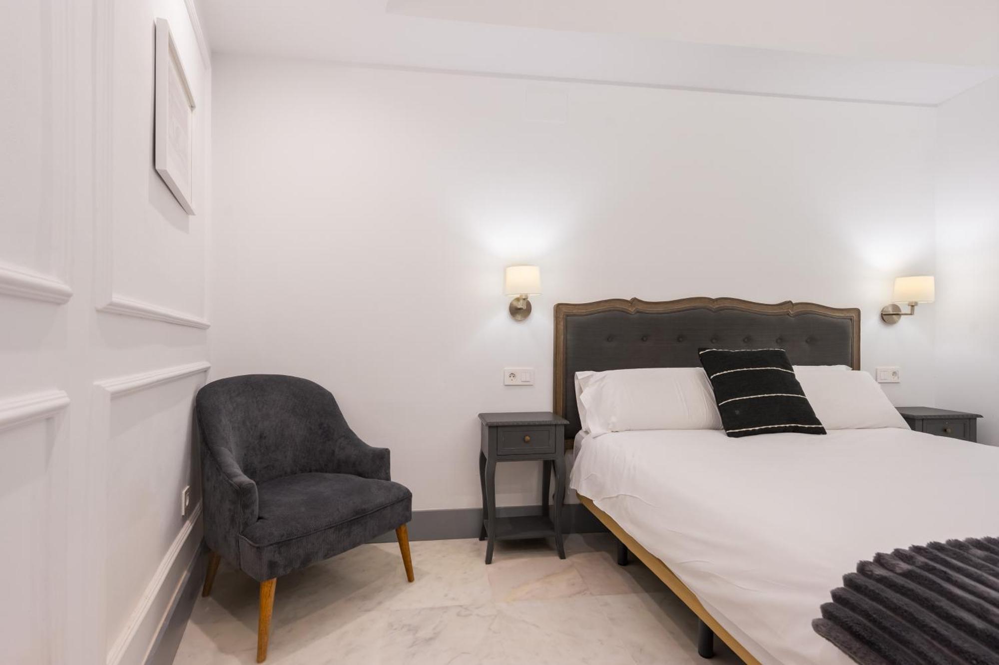 Panther Home Francos Sevilla Exterior foto