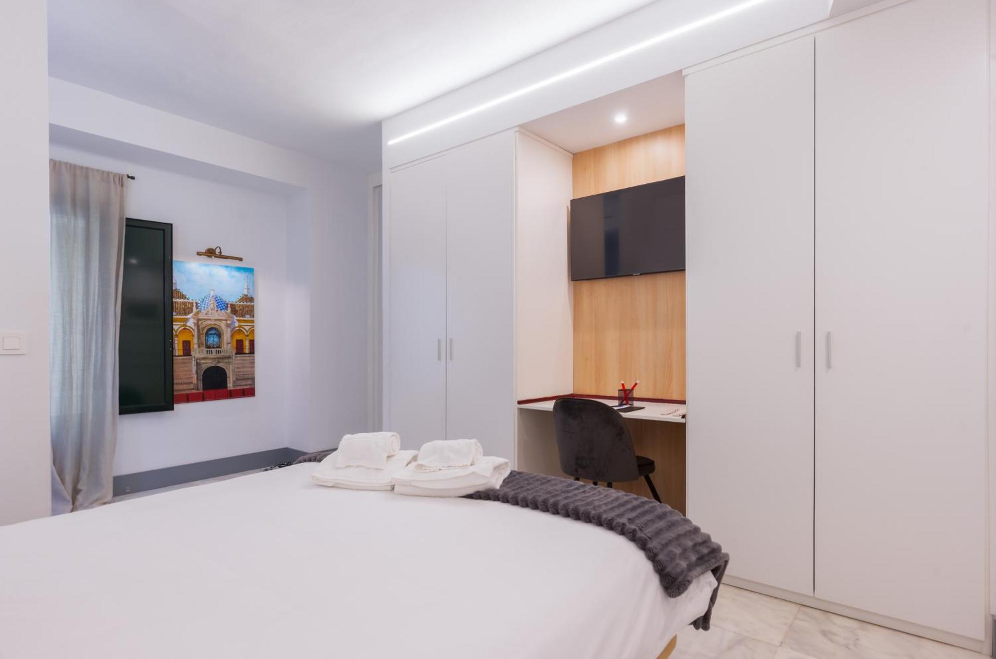 Panther Home Francos Sevilla Exterior foto